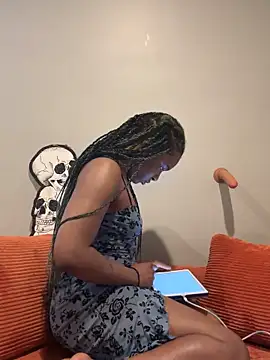 slimeyslimthic online show from 27, 4, 2026