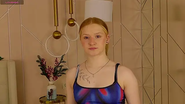 Snapshot of AmandaWatts chatting on 2, 2, 2026 AmandaWatts online show from 2, 2, 2026