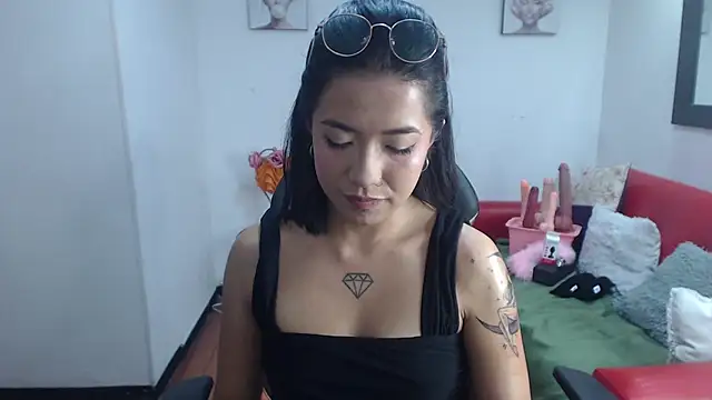 Lynn turner online show from 13, 4, 2026