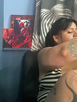 Luna bigtitss777 online show from 16, 2, 2026