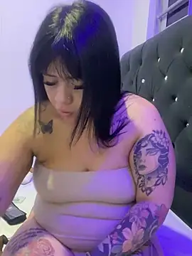 Luna bigtitss777 online show from 13, 2, 2026