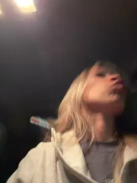 Mia Rosee1 online show from 3, 6, 2026