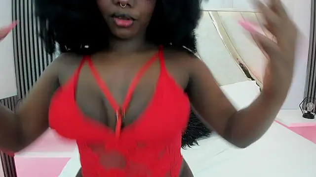 Snapshot of Sotf_Charlotte chatting on 13, 2, 2026 Sotf Charlotte online show from 13, 2, 2026