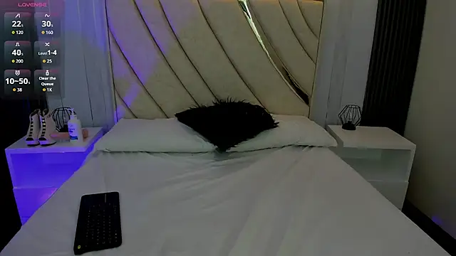 Snapshot of Sotf_Charlotte chatting on 7, 2, 2026 Sotf Charlotte online show from 7, 2, 2026