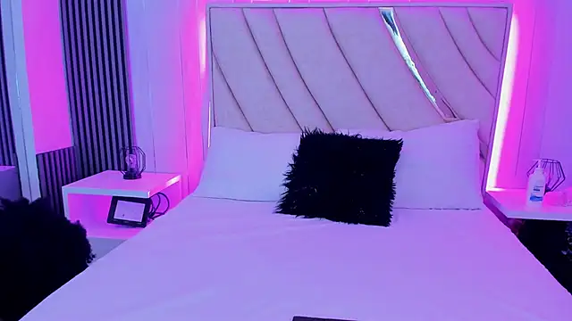 Snapshot of Sotf_Charlotte chatting on 26, 2, 2026 Sotf Charlotte online show from 26, 2, 2026