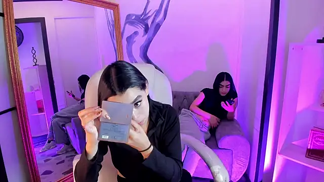 GemmaBrown online show from 9, 4, 2026