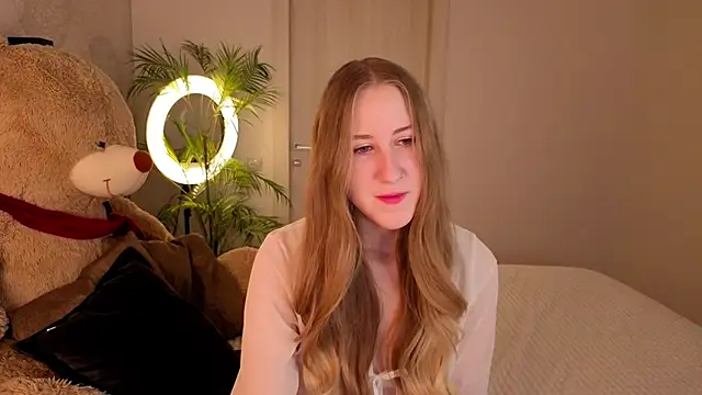 CassieReborn online show from 2, 3, 2026