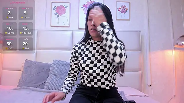 double temptation  online show from 15, 4, 2026