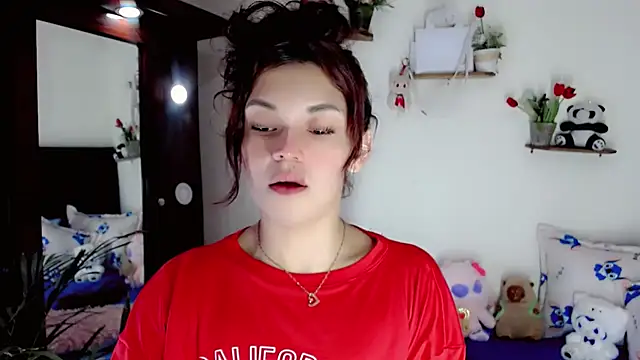 NathalialLooes online show from 29, 6, 2026