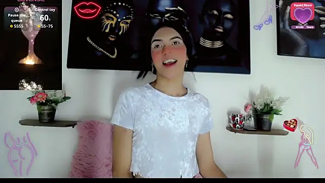 Snapshot of NathalialLooes chatting on 27, 2, 2026 NathalialLooes online show from 27, 2, 2026