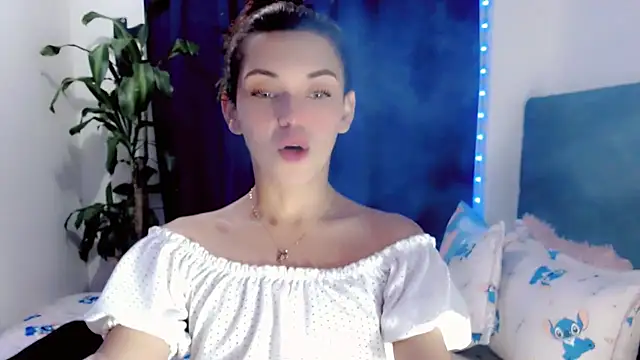 NathalialLooes online show from 14, 7, 2026