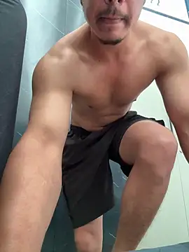 Snapshot of tonyxx000 chatting on 13, 2, 2026 tonyxx000 online show from 13, 2, 2026