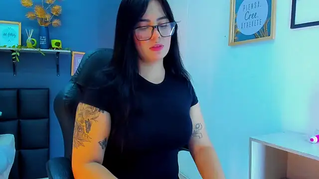 Snapshot of eliza_pink24 chatting on 12, 2, 2026 eliza pink24 online show from 12, 2, 2026