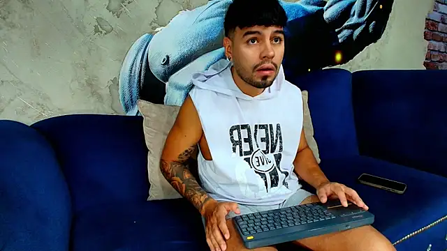 Snapshot of DaveParker_ chatting on 7, 2, 2026 DaveParker online show from 7, 2, 2026