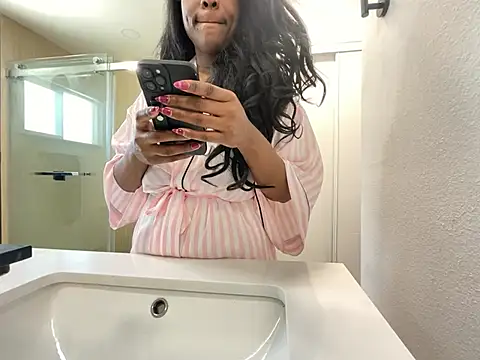Snapshot of Anadia_Starr chatting on 27, 4, 2026 Anadia Starr online show from 27, 4, 2026