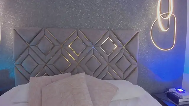 Snapshot of Bella-Swant chatting on 2, 2, 2026 Bella-Swant online show from 2, 2, 2026