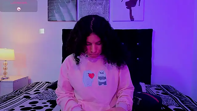 Snapshot of Zoe-yanin chatting on 26, 2, 2026 Zoe-yanin online show from 26, 2, 2026