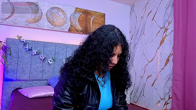 Snapshot of Zoe-yanin chatting on 7, 2, 2026 Zoe-yanin online show from 7, 2, 2026