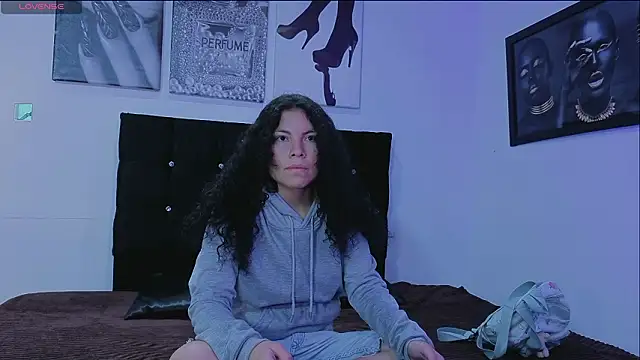 Zoe-yanin online show from 12, 3, 2026