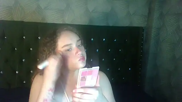 Snapshot of AnnyFoxx chatting on 2, 3, 2026 AnnyFoxx online show from 2, 3, 2026