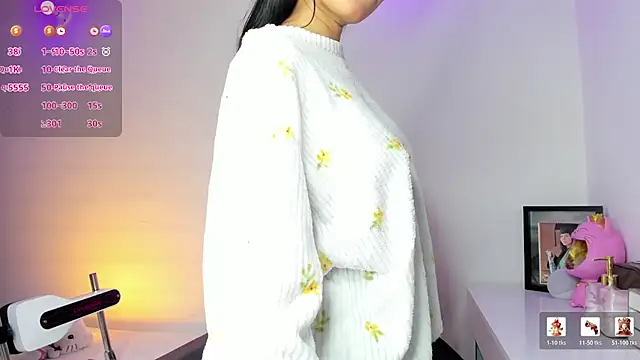 kaylaneee  online show from 4, 8, 2026