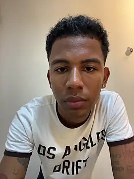 Snapshot of alexander_eros chatting on 14, 2, 2026 alexander eros online show from 14, 2, 2026