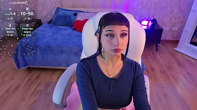 mia bloom2 online show from 15, 6, 2026