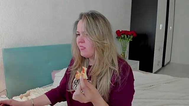 LilyBel online show from 12, 5, 2026