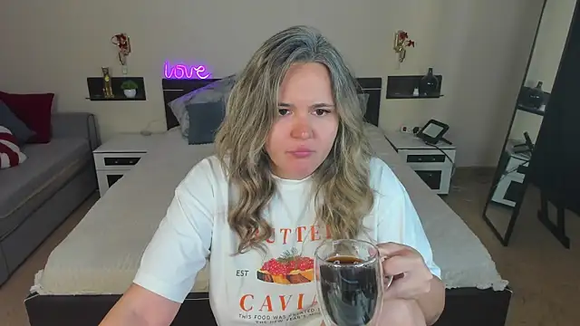 LilyBel online show from 29, 5, 2026