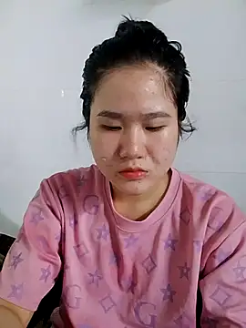 Baby-sweetboobs20 online show from 18, 4, 2026