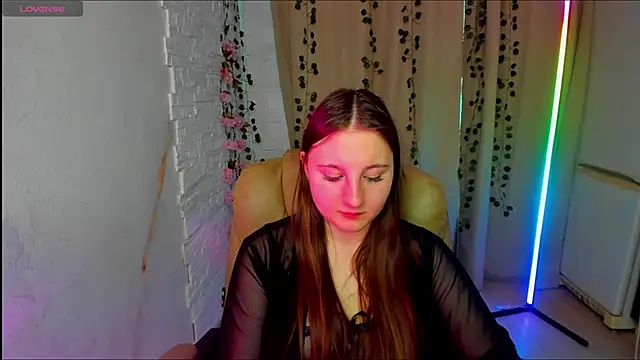 EvaxCharm online show from 15, 2, 2026