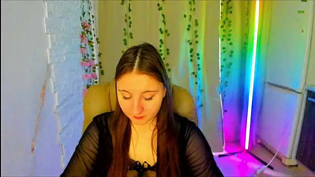 EvaxCharm online show from 7, 2, 2026