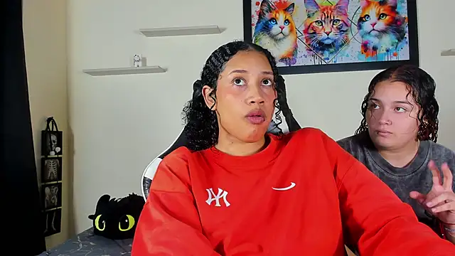 Snapshot of meredit_cris23 chatting on 8, 2, 2026 meredit cris23 online show from 8, 2, 2026