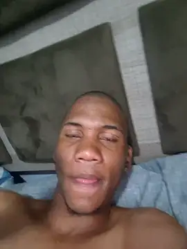 Snapshot of MfanayaSpantu09767 chatting on 26, 2, 2026 MfanayaSpantu09767 online show from 26, 2, 2026