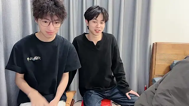 No 1MiaoMiao-Kk online show from 1, 2, 2026