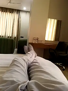 Snapshot of Romantic_rakesh_12 chatting on 3, 3, 2026 Romantic rakesh 12 online show from 3, 3, 2026