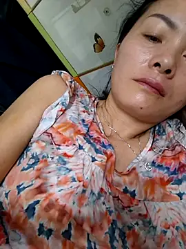 Baby-loveass69 online show from 18, 5, 2026