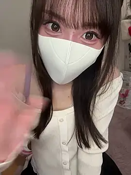 Snapshot of momo_mm chatting on 21, 5, 2026 momo mm online show from 21, 5, 2026