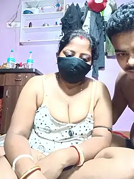 Fetish-Couple2 online show from 22, 3, 2026