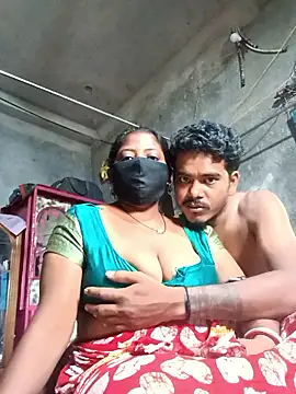 Fetish-Couple2 online show from 10, 5, 2026