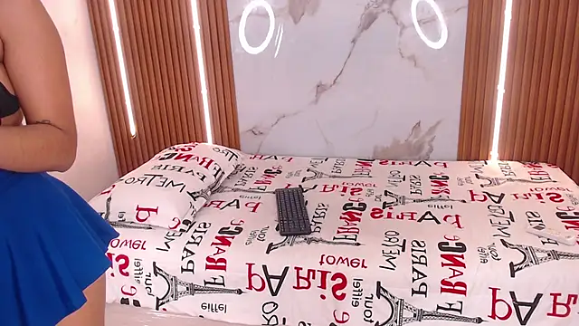 Snapshot of kelsiee_hills chatting on 26, 2, 2026 kelsiee hills online show from 26, 2, 2026