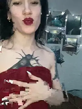 Carolina G0lden online show from 5, 3, 2026