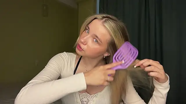 EarthaStinett online show from 10, 4, 2026