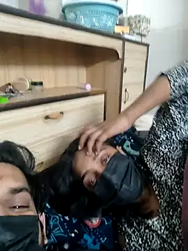 Curvy Simran online show from 6, 2, 2026