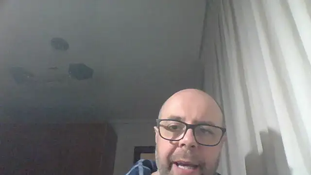 Snapshot of AlexRue chatting on 13, 3, 2026 AlexRue online show from 13, 3, 2026