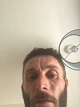 pezzerb7 online show from 16, 6, 2026