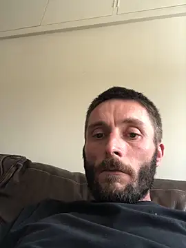 pezzerb7 online show from 15, 6, 2026