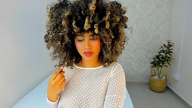 Brit weston online show from 9, 3, 2026