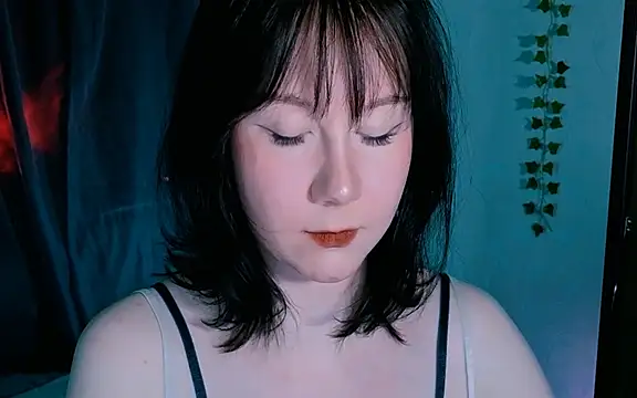 Snapshot of marty_bree chatting on 19, 4, 2026 marty bree online show from 19, 4, 2026