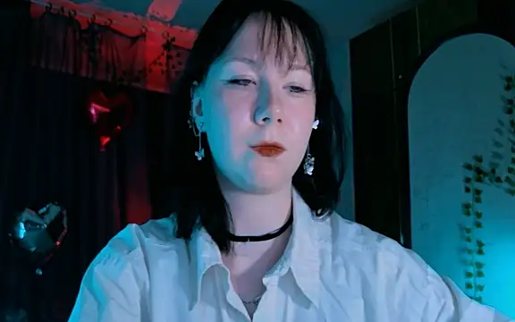 Snapshot of marty_bree chatting on 18, 4, 2026 marty bree online show from 18, 4, 2026